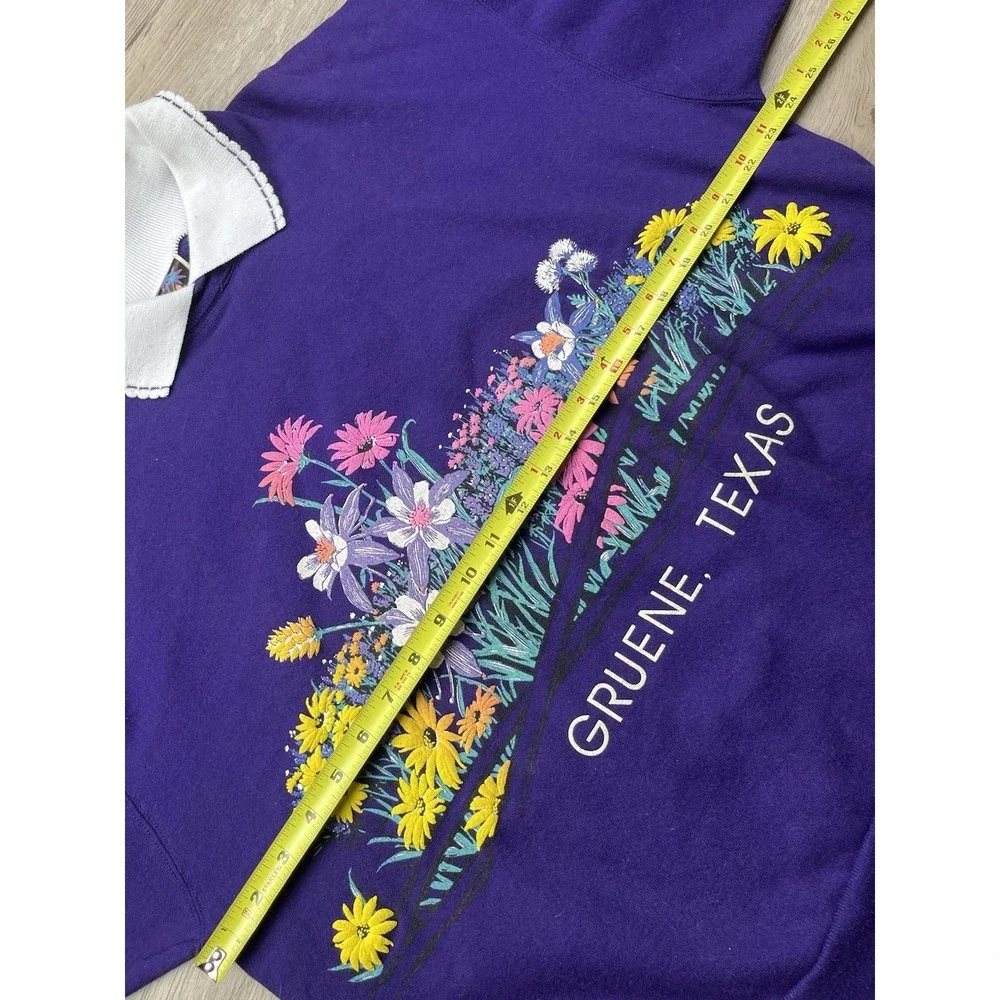 Vintage Gruene Texas Sweatshirt Women's Size Large Floral Double Sided Collared‎
